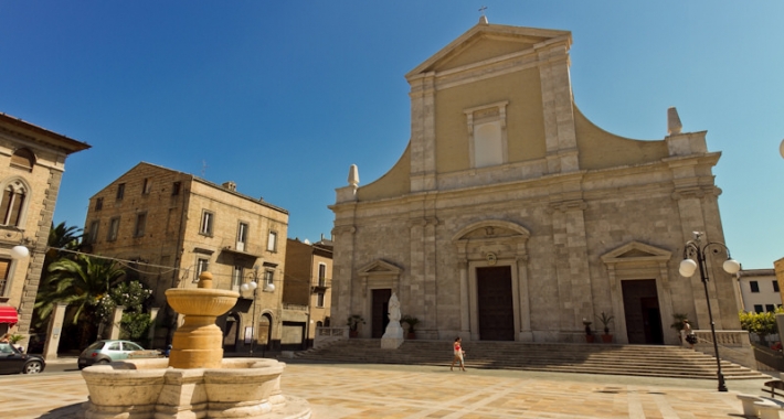 Piazza Nardone, Cattedrale di Santa Maria della Marina, San Benedetto del Tronto